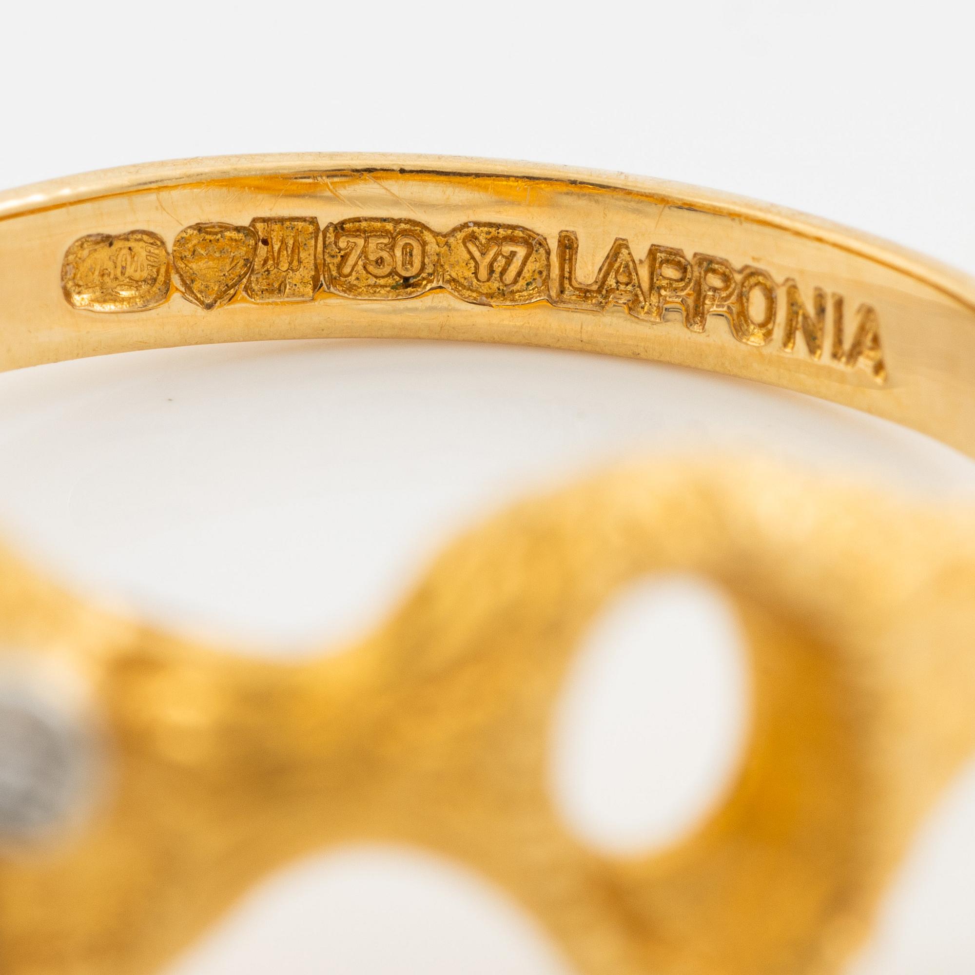 Björn Weckström, Ring in 18K gold set with octagon-cut diamonds, Finland 1976. For Lapponia.