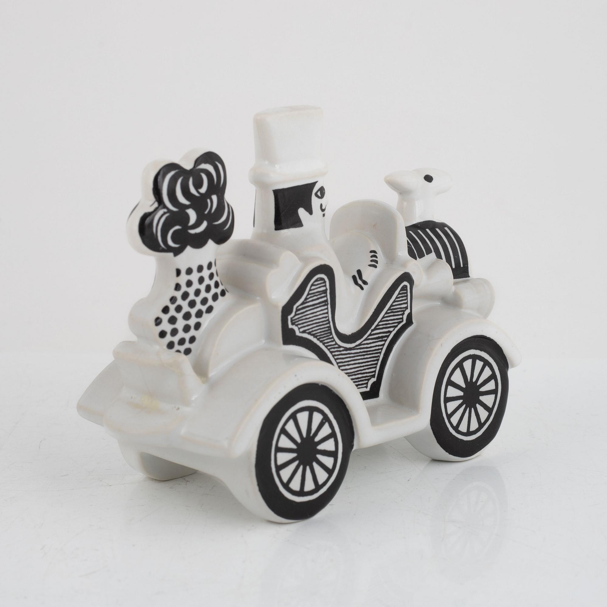 Lisa Larson, figurin, "Traffic", Gustavsberg, i produktion 1971-73.