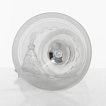 Simon Gate, An "Aurora" lidded glass cup, Orrefors, 1976.