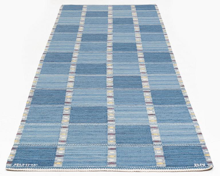 Barbro Nilsson, a runner, "Falurutan blå", flat weave, ca 361 x 109 cm, signed AB MMF BN.