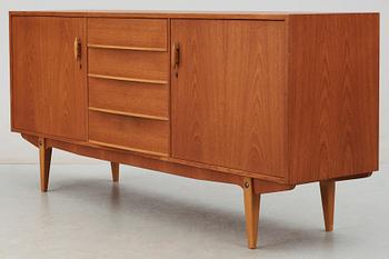 SIDEBOARD, troligen Svenska Möbelfabriken, 1950/60-tal.