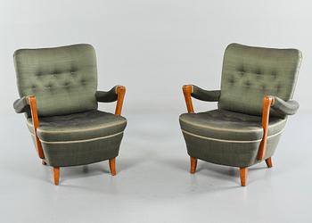 FÅTÖLJER, ett par, 1950-tal.