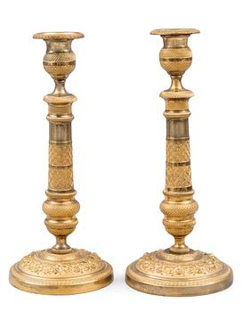 A PAIR OF CANDLESTICKS.