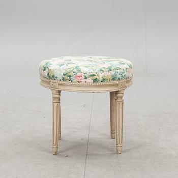 TABURETT, sengustaviansk.