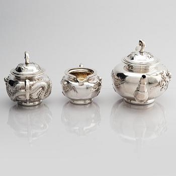 Teservis, fem delar, silver. Wang Hing & Co, Hong Kong & Canton.