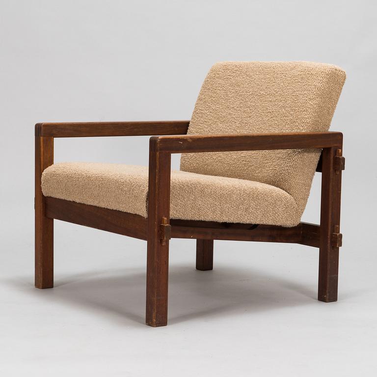 Reino Ruokolainen, a mid-20th century 'Tupa' (Cottage) armchair for Haimi.