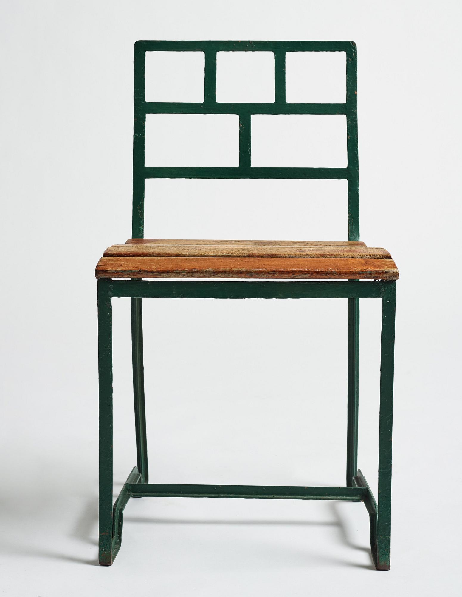 Carl Hörvik, trädgårdsstolar, fyra stycken, sannolikt Grythyttan, ca 1927-29, för Lindgården, Stockholm.