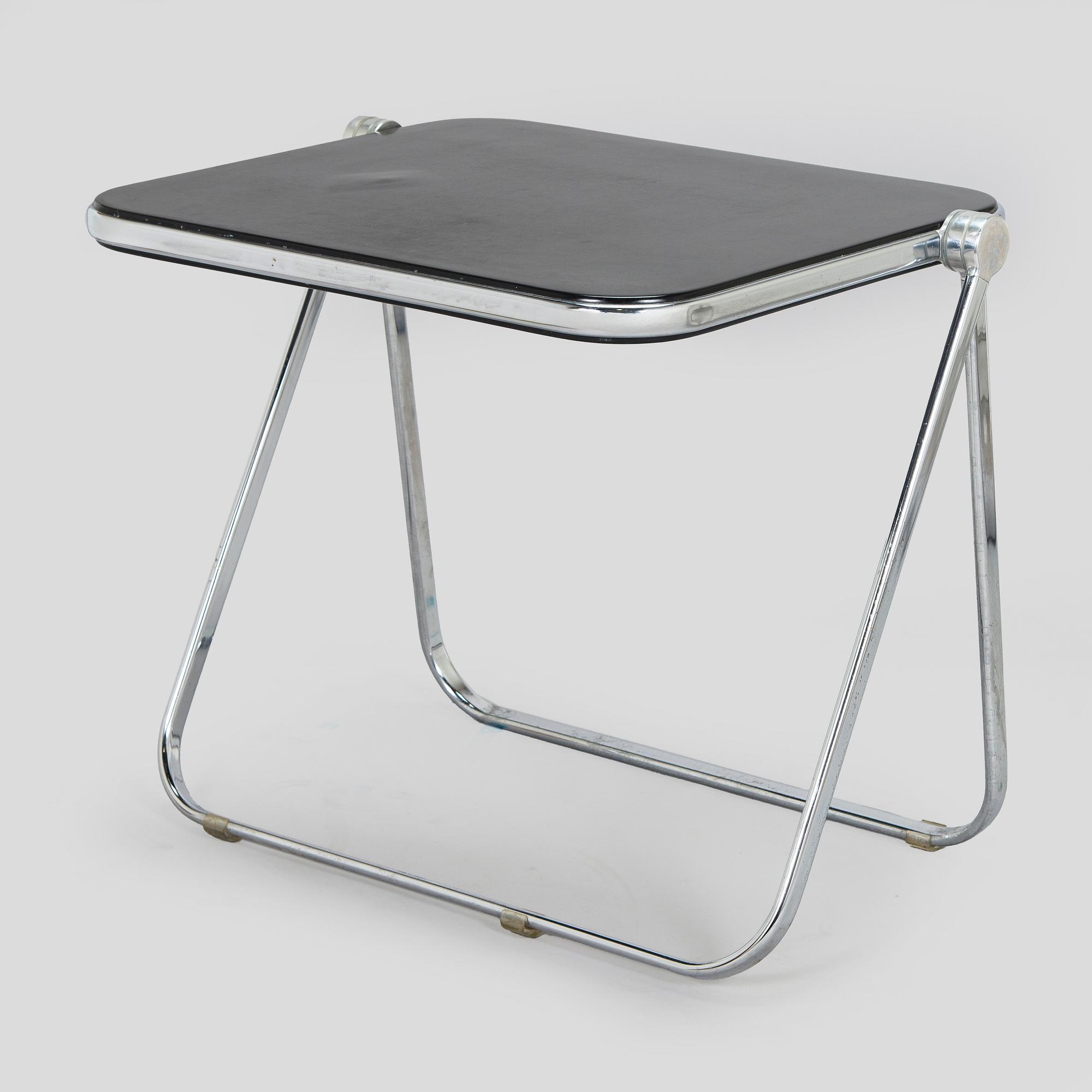 Giancarlo Piretti, pöytä, "Platone", Castelli, Italia, 1960/70-luku.