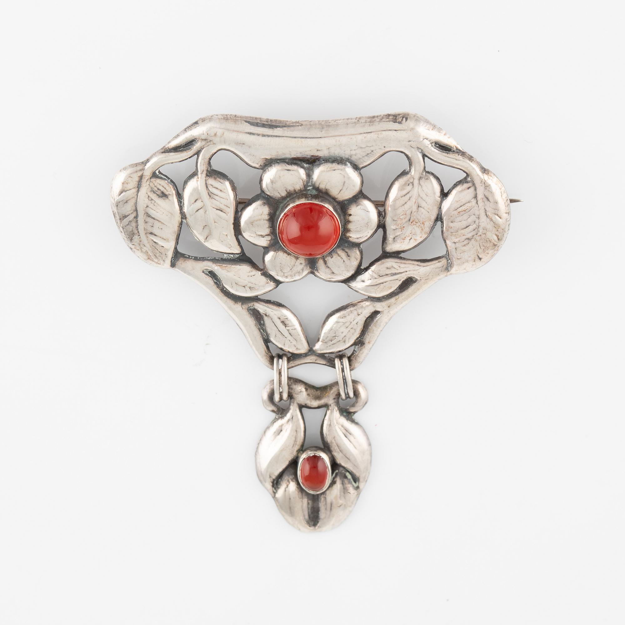Bernhard Hertz, brooch.