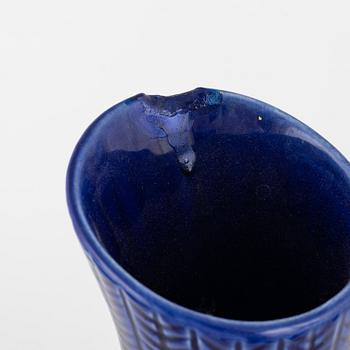 Hertha Bengtson, matservis, flintgods, ca 80 delar, "Blå eld", Rörstrand.