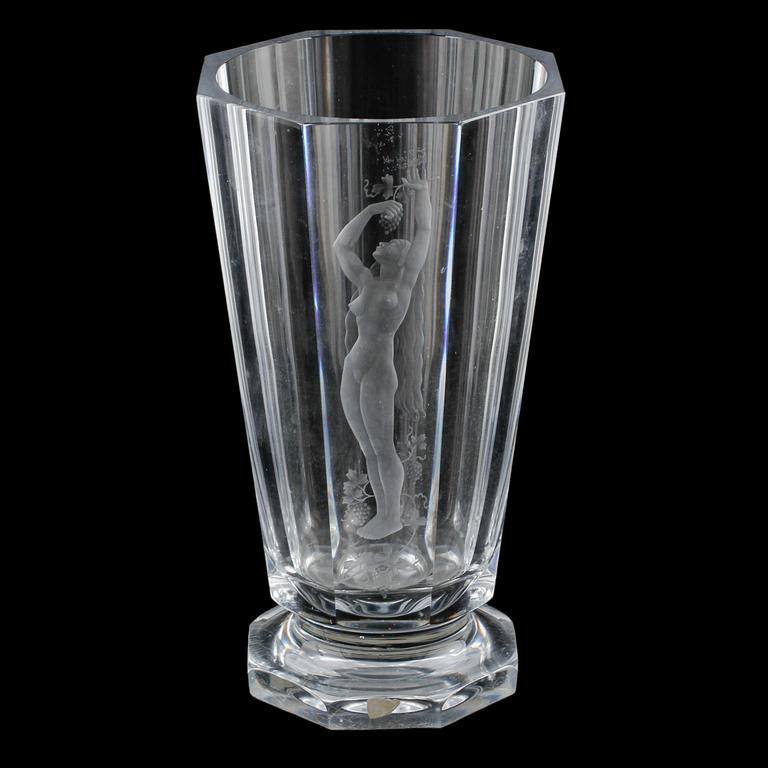 VAS, glas, Simon Gate, Orrefors, 1900-talets första hälft.