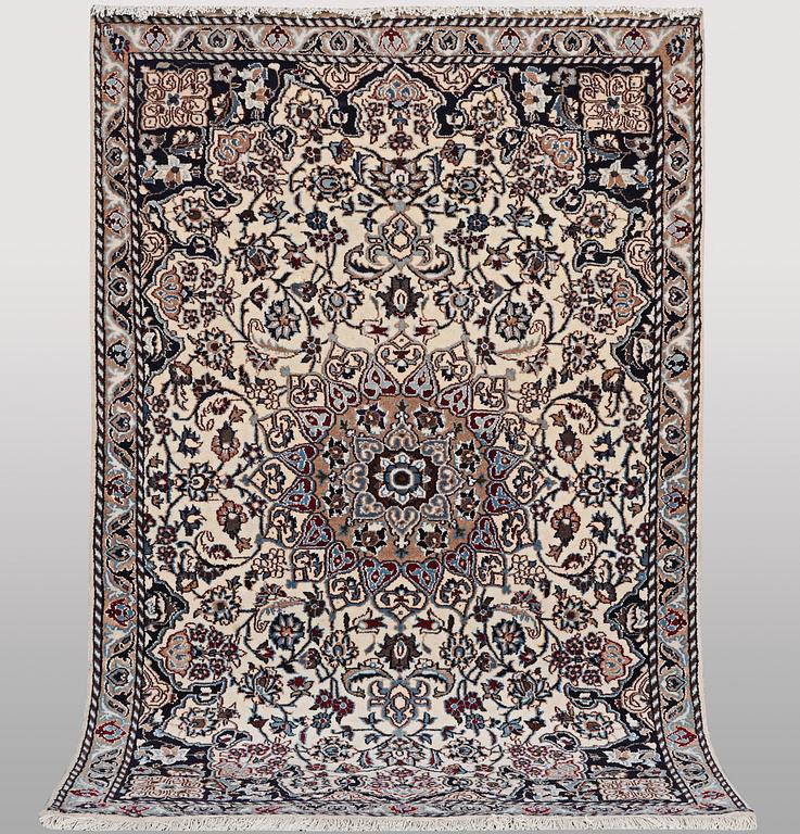 Matta, Nain, part silk, ca 196 x 120 cm.