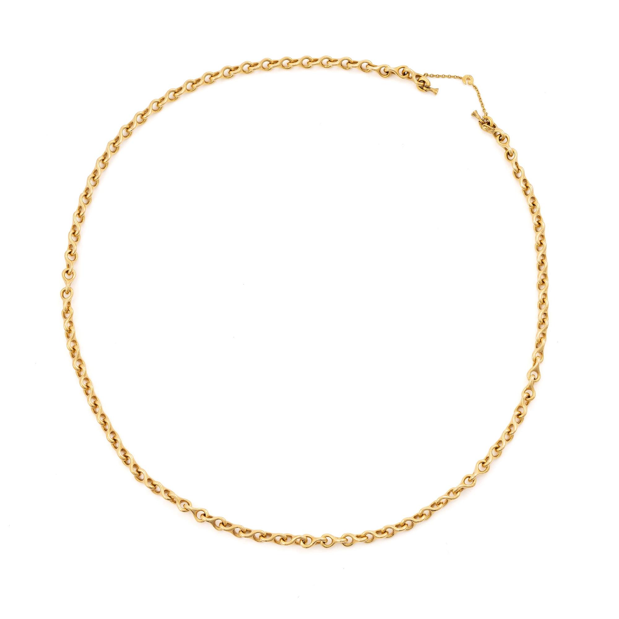 An Ole Lynggaard long necklace 18K gold.