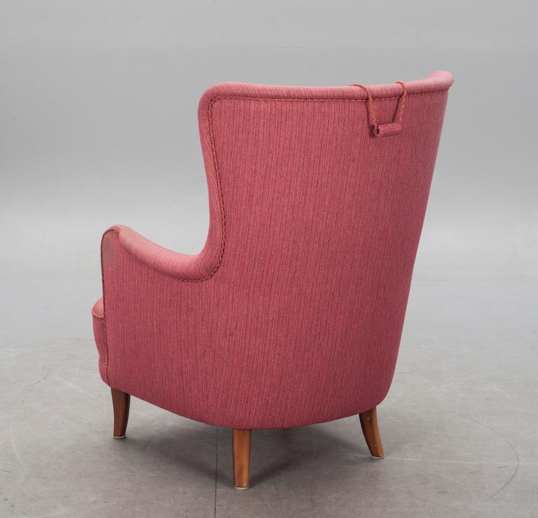 FÅTÖLJ. "Patronen", design Carl Malmsten.