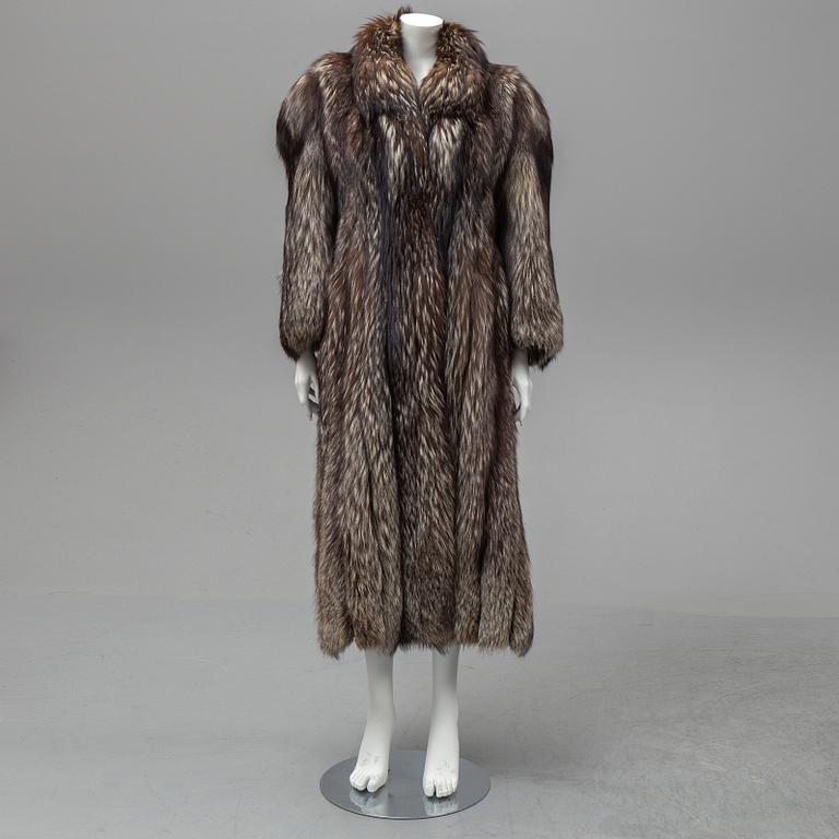 PÄLSKAPPA, silverräv (vulpes vulpes) storlek 40.