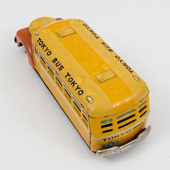 A tinplate "Tokyo bus" toy, Japan, 1930/40-tal.