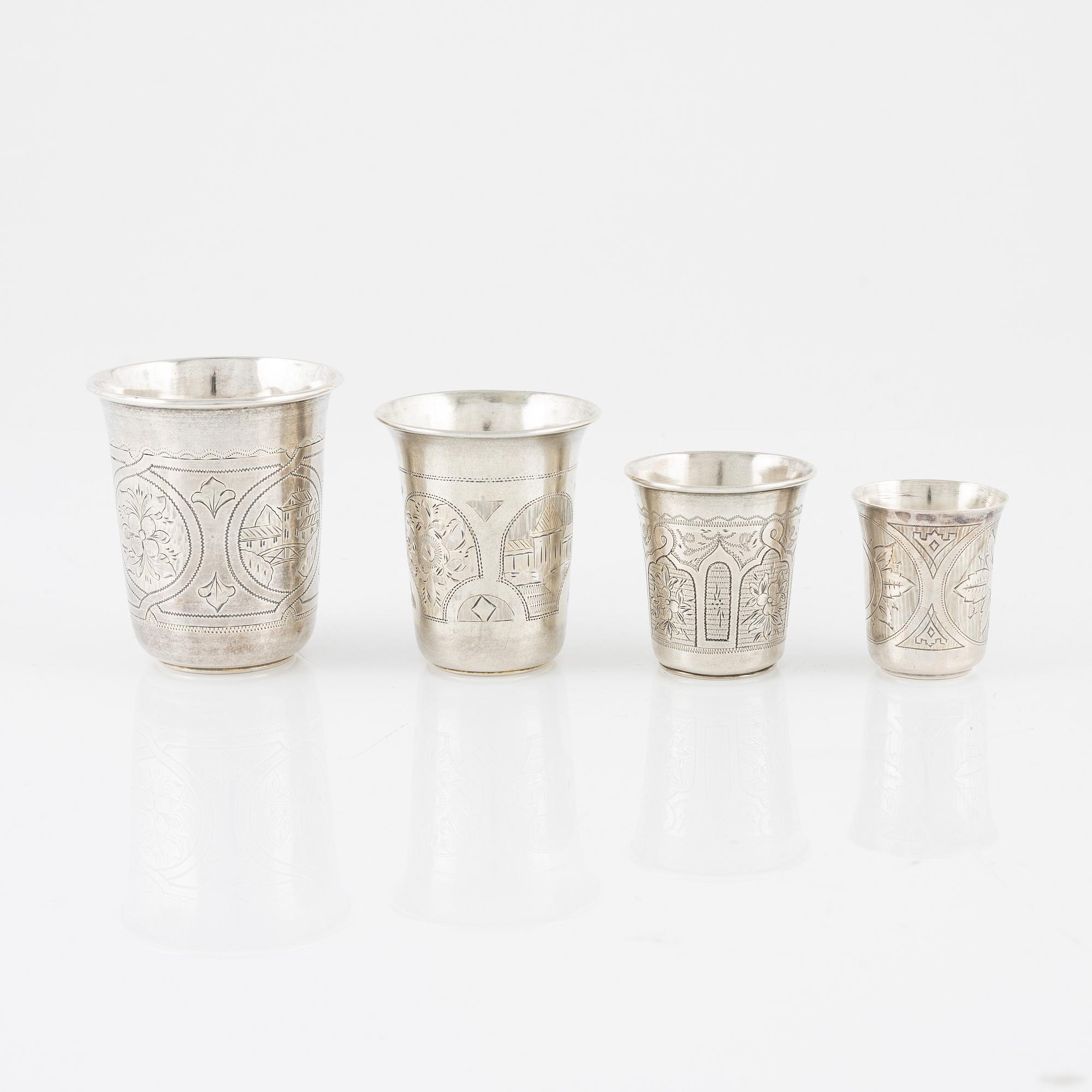 Bägare, 4 st, silver, Moskva 1860-80-tal, bl a V Sawinkow.