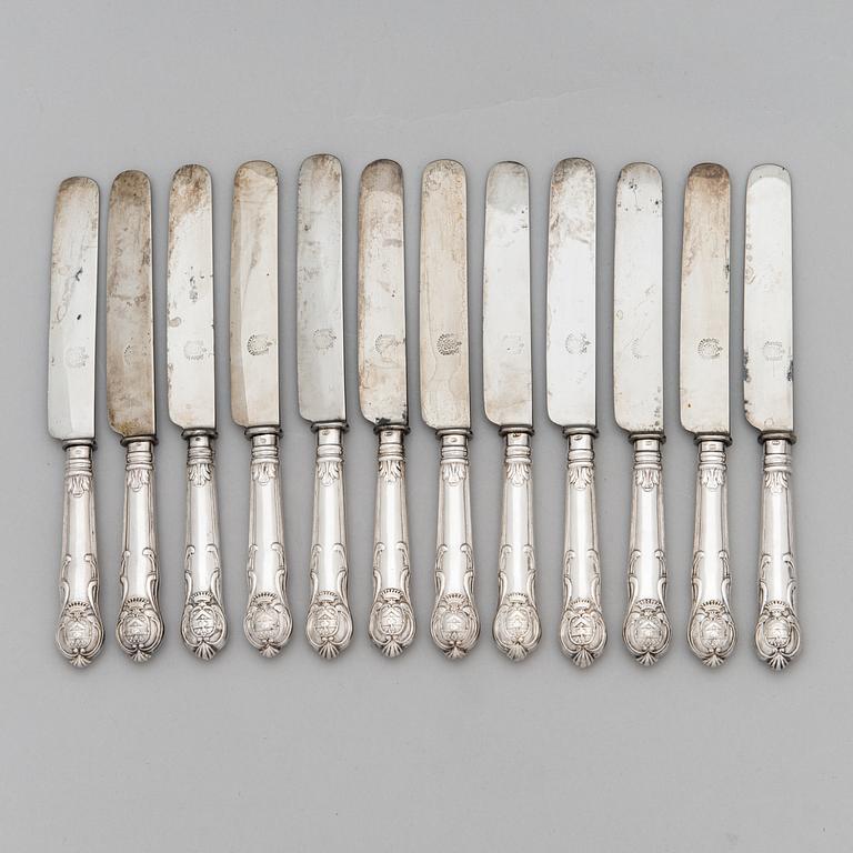 A 24-piece set of Grachev silver cutlery, Saint Petersburg 1889 and 1895.