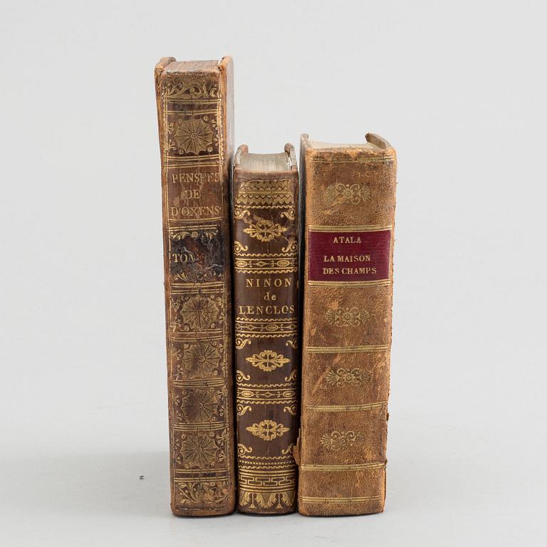 BÖCKER, 3 st, bland annat "Atala ou Les Amours..." A Paris 1820.