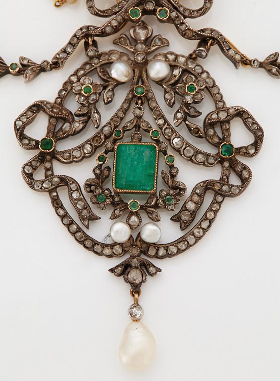 A 19th century emerald necklace.