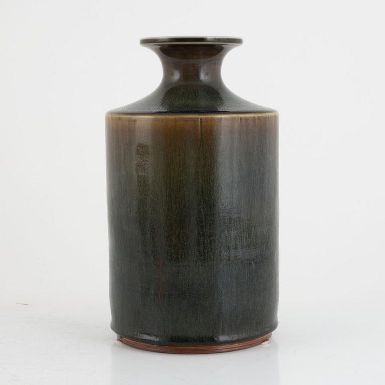 Berndt Friberg, a stoneware vase, Gustavsberg studio, Sweden 1969.