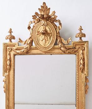 SPEGEL, av Per Westin (bildhuggare och spegelmakare i Stockholm från 1776). Gustaviansk.