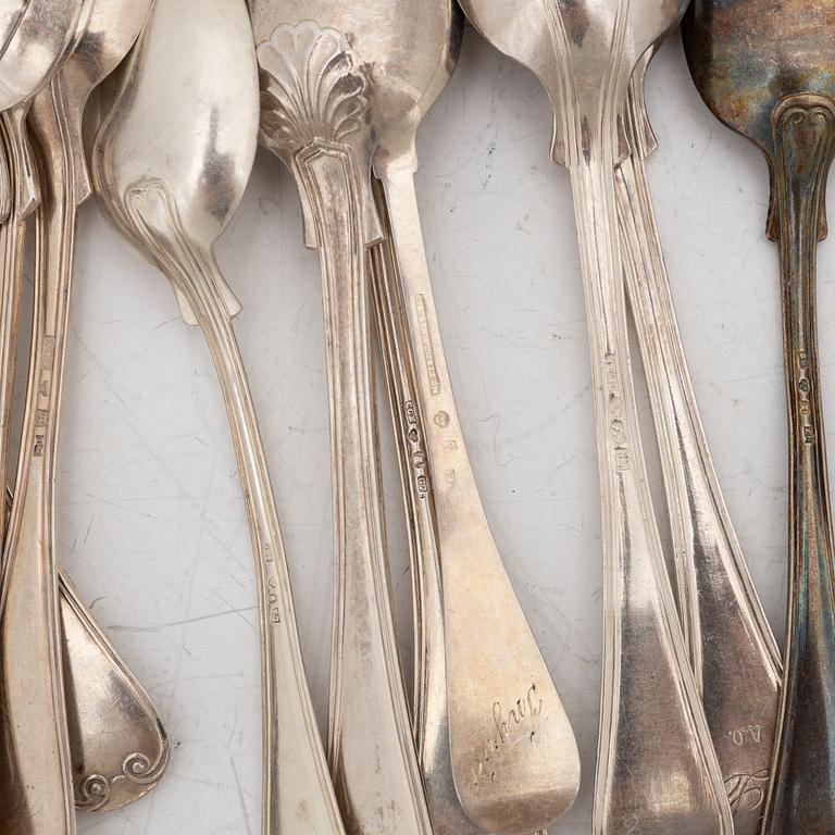 Cutlery, 58 pieces, silver, “Gammel fransk”, Sweden, including Johan Petter Ernander, Uppsala, 1832.