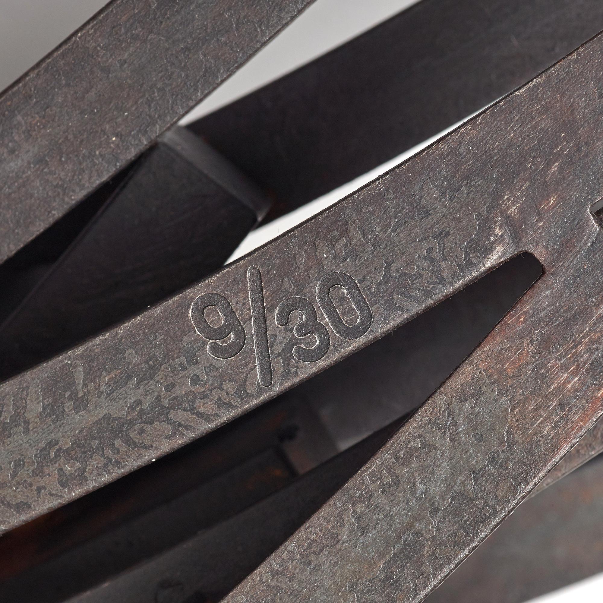 Bernar Venet, "Arcs in Disorder: 83.5 Arc x 14".