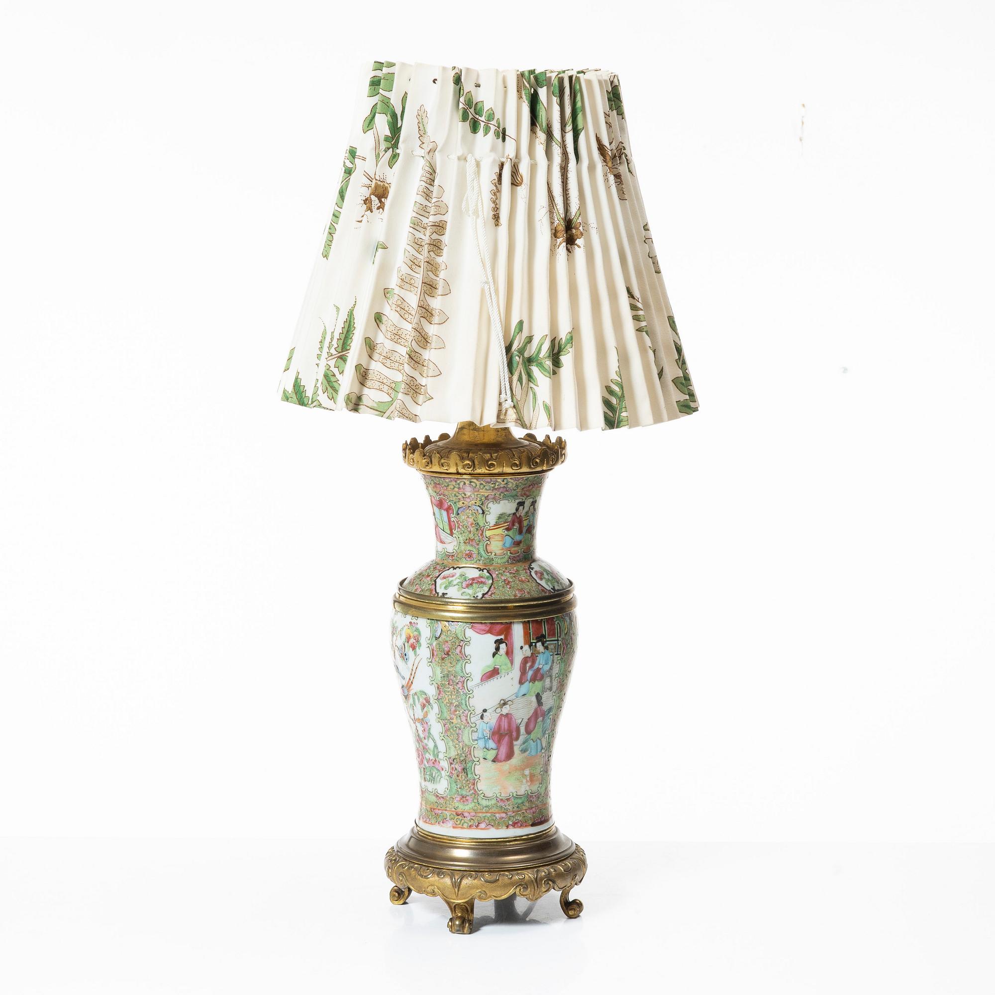 A famille rose Canton vase/table lamp, Qing dynasty, 19th century.