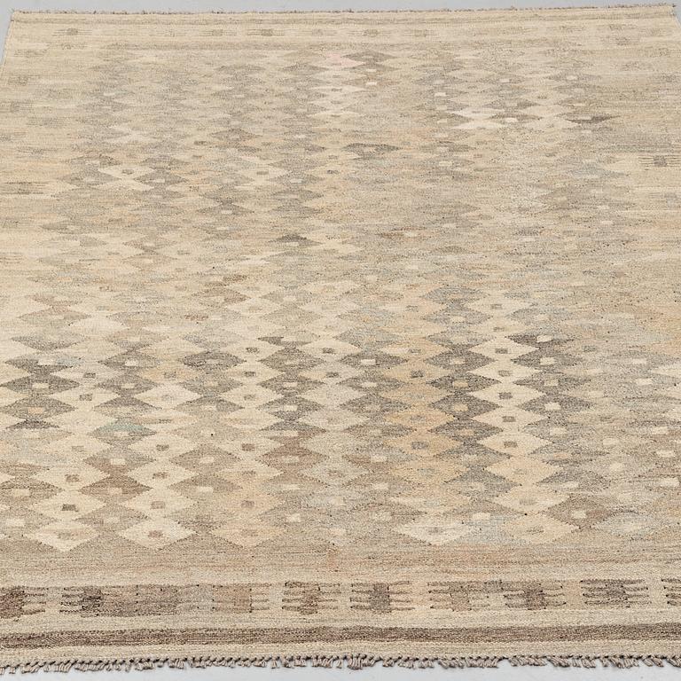 A CARPET, Kilim 248 x 171 cm.