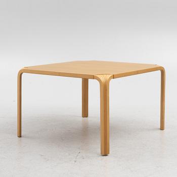 Alvar Aalto, soffbord MX800 "Fan leg table" Artek Finland sent 1900-tal.