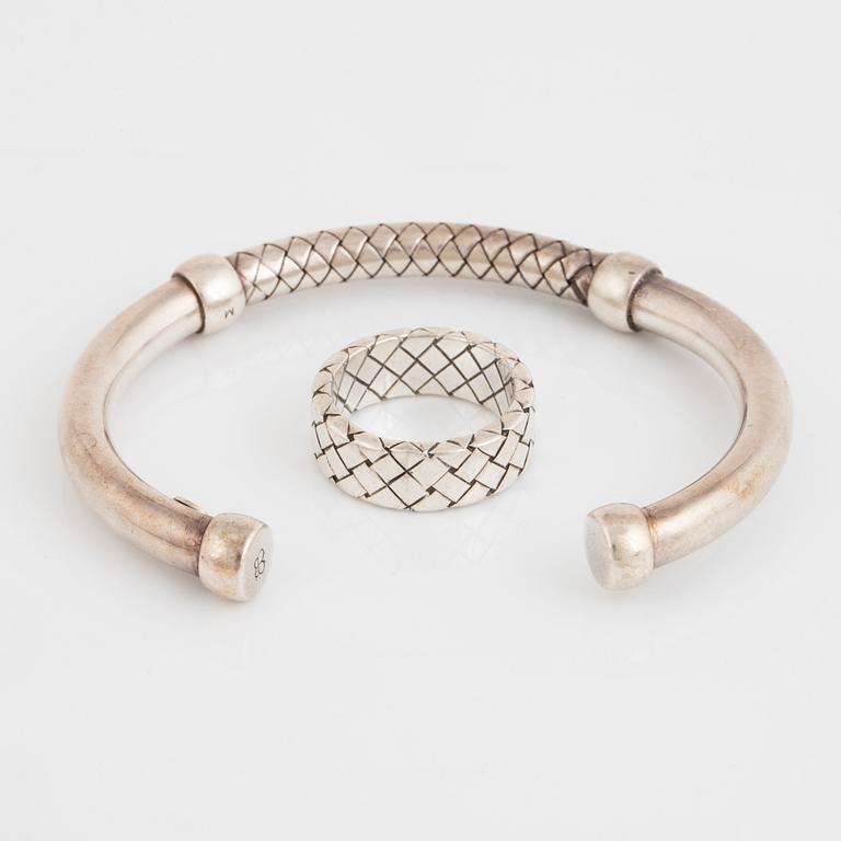 BOTTEGA VENETA, a sterling silver ring and bracelet, Italy.