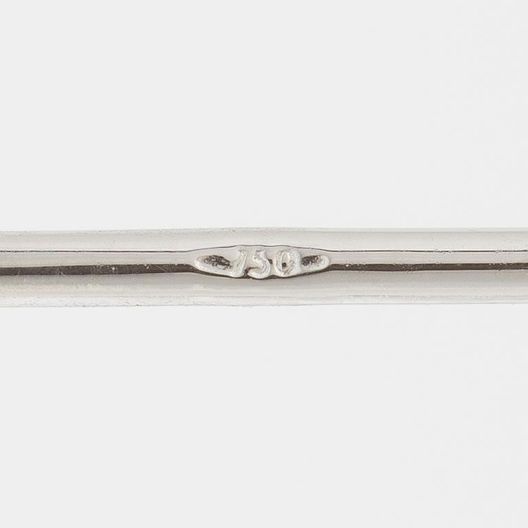 Örhängen 18K vitguld med briljantslipade diamanter.