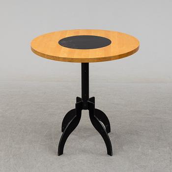 JONAS BOHLIN, bord, "Triptyk II", Källemo, Värnamo, modell formgiven 1988.