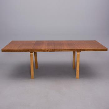 RUOKAPÖYTÄ, malli 92, Alvar Aalto, Artek 1950-luku.