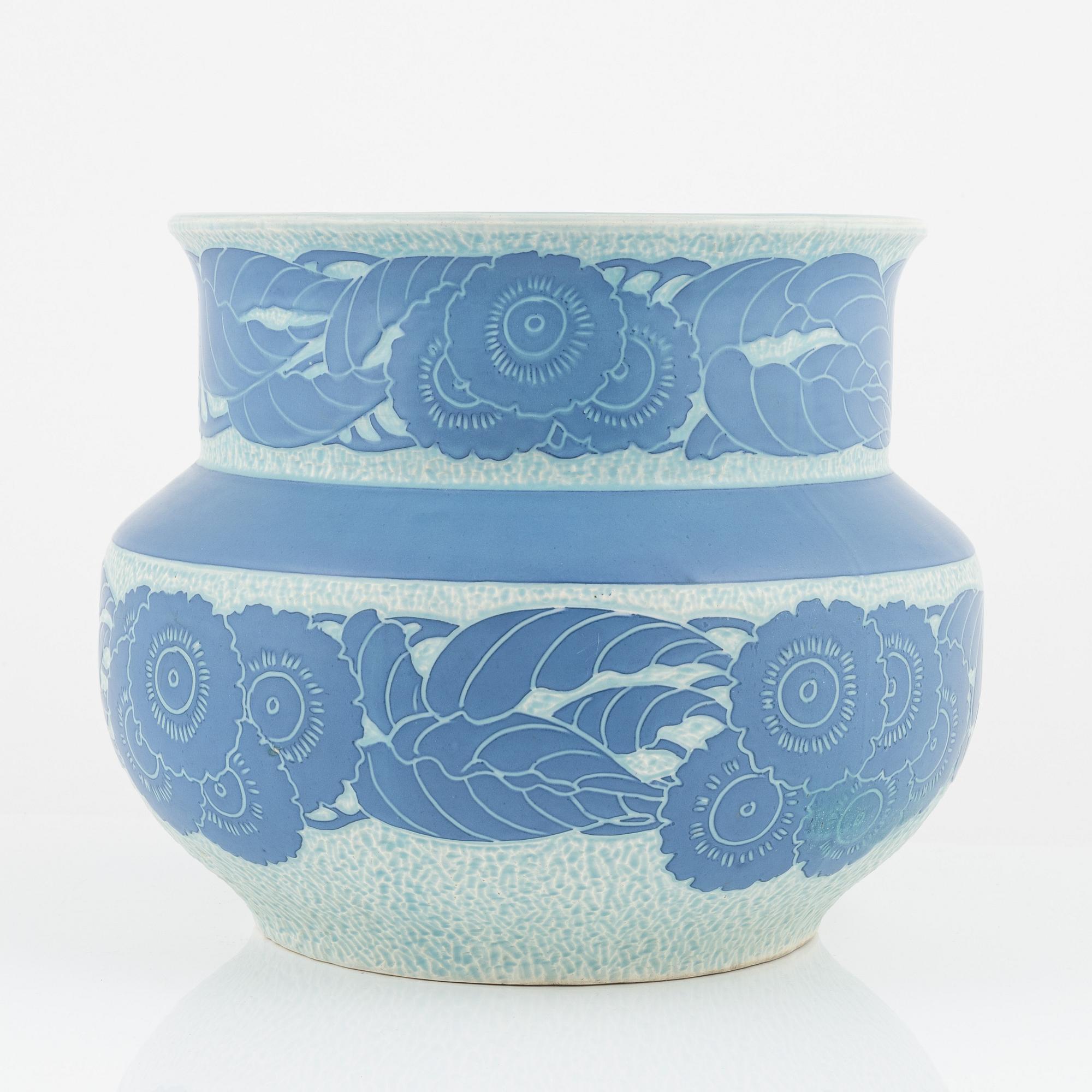 Josef Ekberg, a 'Sgrafitto' pot, stoneware, Gustafsberg, Sweden, 1918.