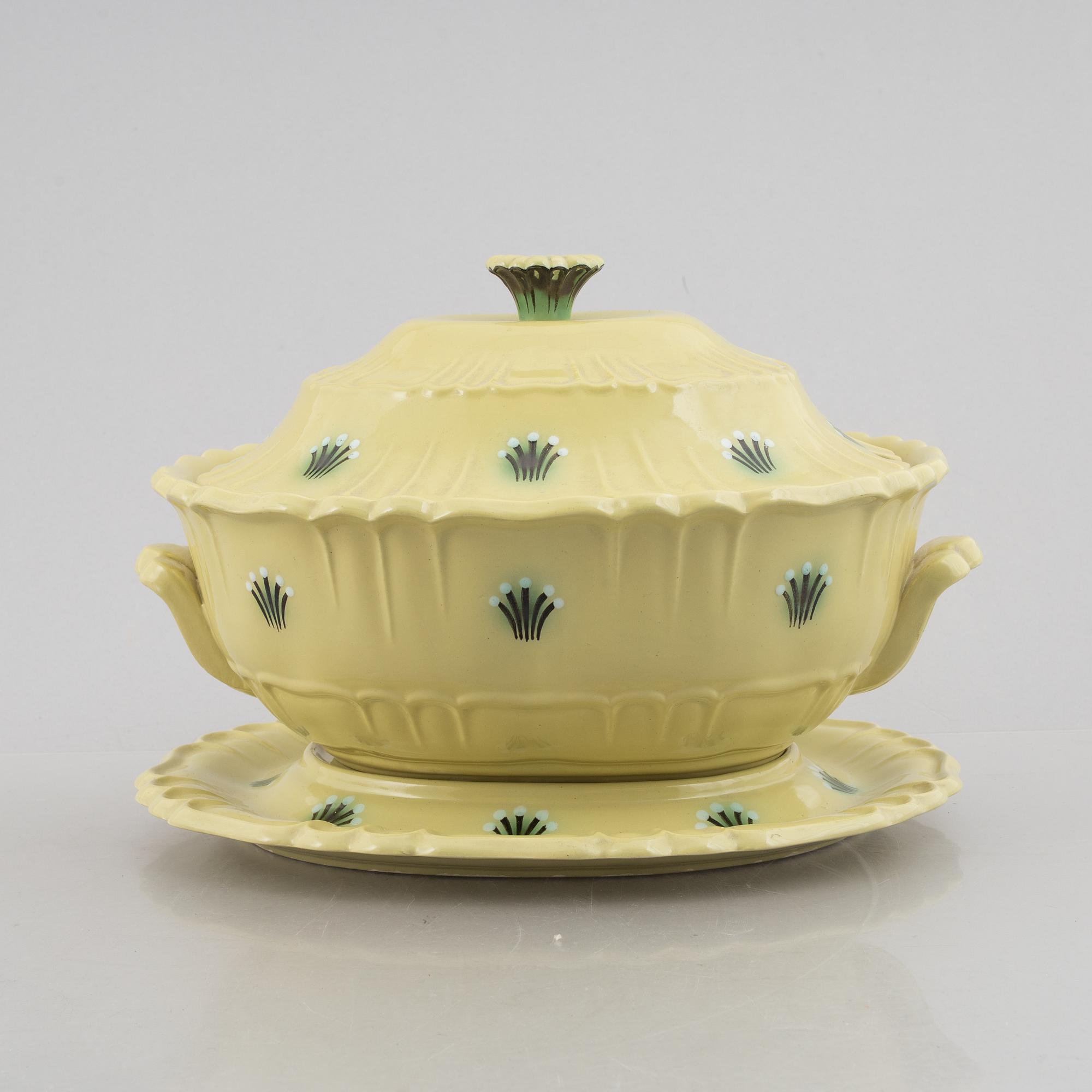 Arthur Percy, terrin med fat, flintgods, "Orient", Gefle, omkring 1930.