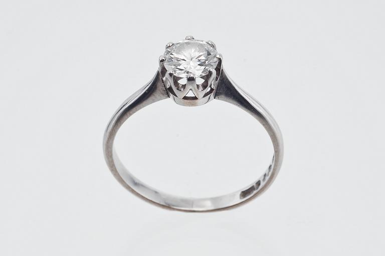 TIMANTTISORMUS 0,75 ct.