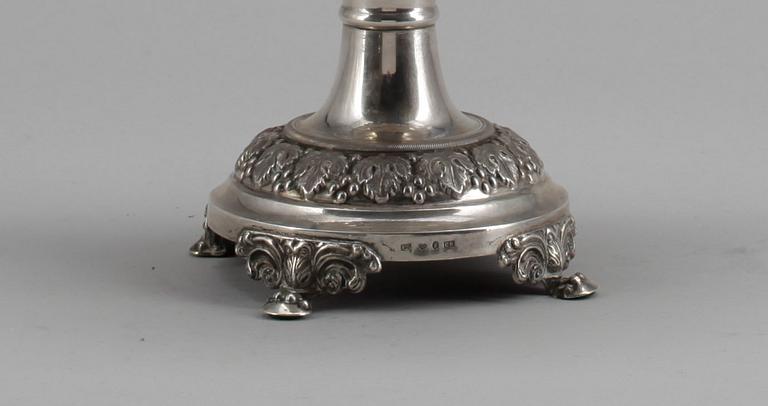 SOCKERSKÅL PÅ FOT, silver, senempire, Carl Nyström, Stockholm 1845. Vikt ca 585 gram.