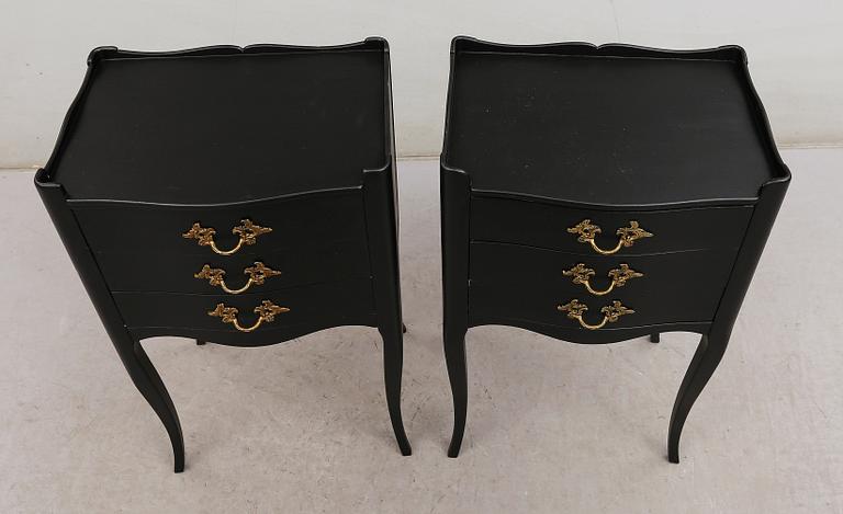 SÄNGBORD, 1 par, 1900-talets andra hälft.