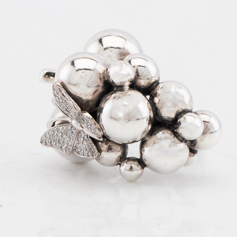 Georg Jensen, ring silver "Moonlight Grapes" med runda briljantslipade diamanter, design Harald Nielsen.