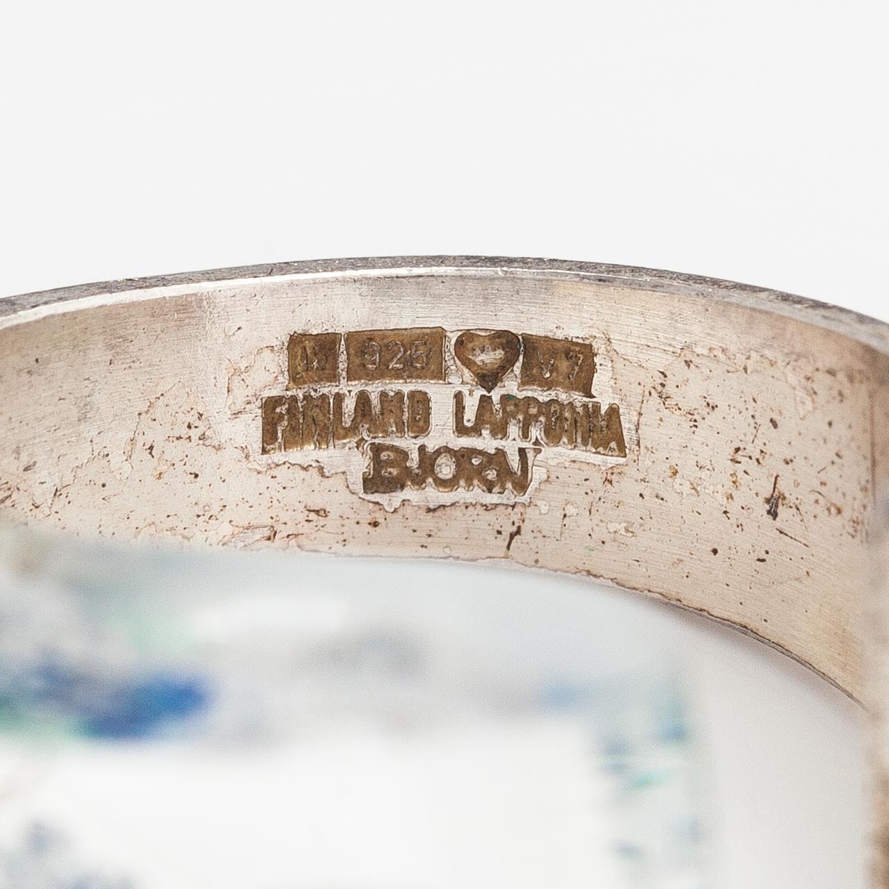 Björn Weckström, Ring "Mikroner", sterlingsilver, akryl. Lapponia 1974.