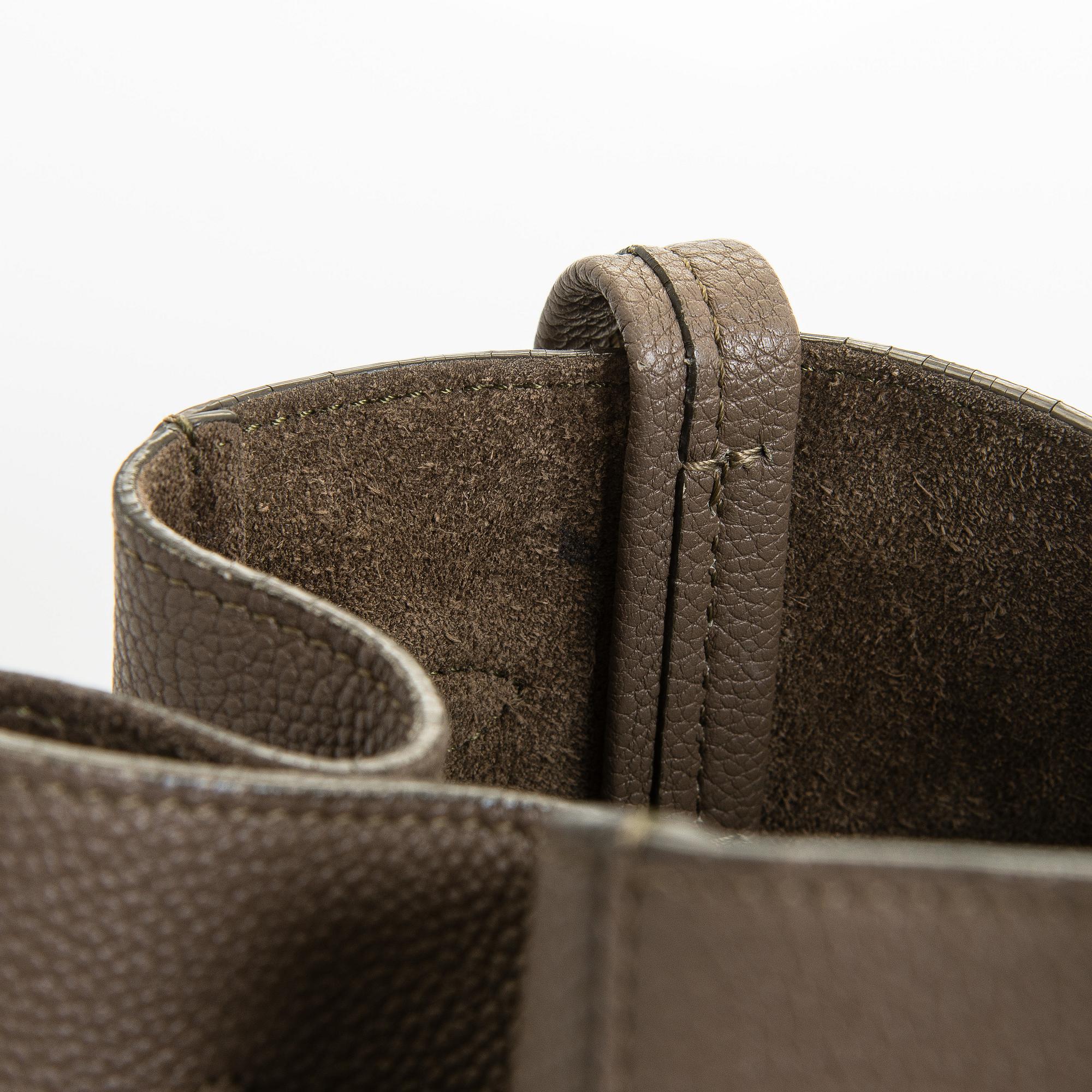 Céline, a 'Cabas Phantom Tote' bag.