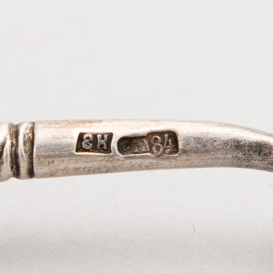 SALTKAR OCH SKED, silver och emalj, Moskva 1898-1917.