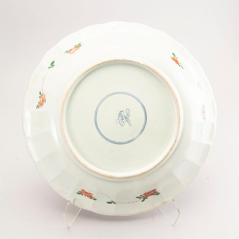 Plate, porcelain. Qing Dynasty, Kangxi (1662-1722).