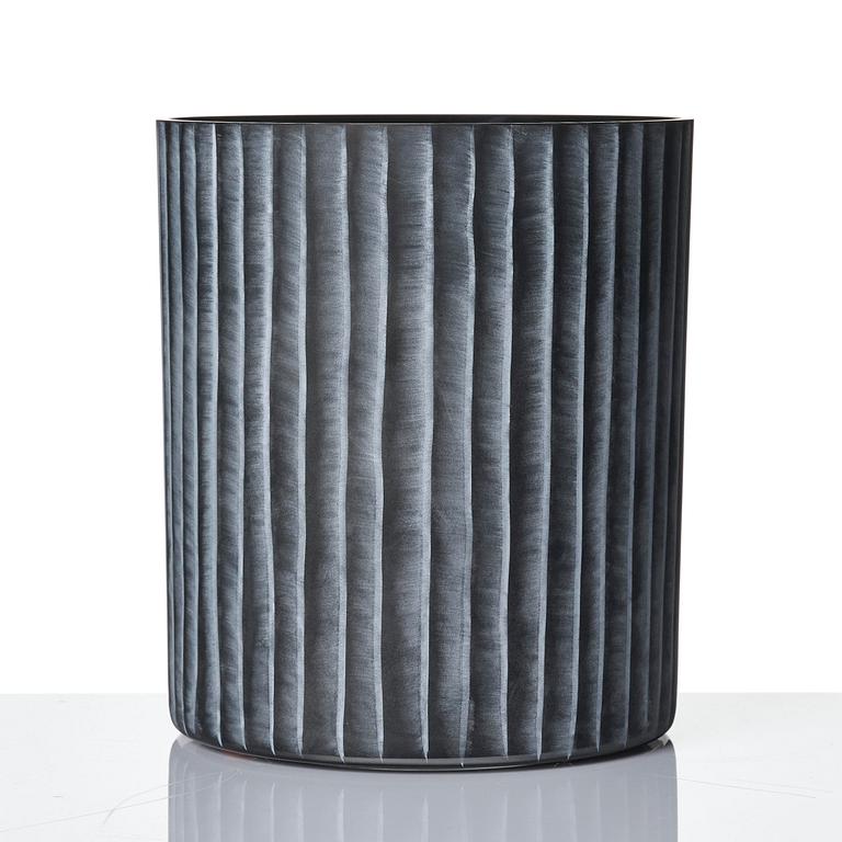 Ingegerd Råman, "Caracalla", a glass vase, Orrefors 2004, limited edition 14-200.