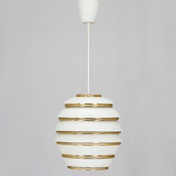 Alvar Aalto, a pendant lamp A332, 'Beehive' for Valaistustyö.