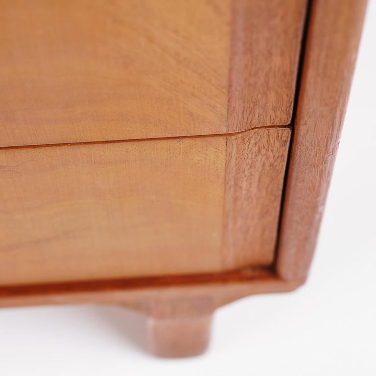 Carl Malmsten, a rare "Nocturne" chest of drawers, 1950s.