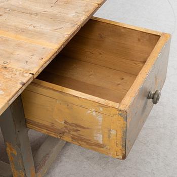 A 20th Century gate leg table.