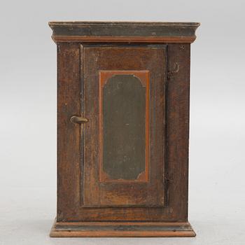 Skåp, allmoge, daterat 1783.